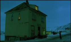 ��� - ����� ������ | N&oacute;i alb&iacute;n&oacute;i | Noi the Albino (2003)
