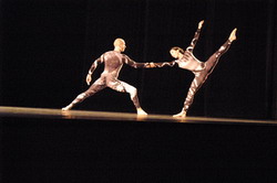 2003.10.14 - Sigur R&oacute;s, Radiohead - US, NY, Brooklyn Academy of Music - Split Sides